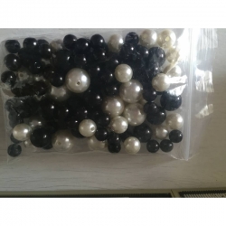 Budgetpack Perlen schwarz / Creme 8-14mm