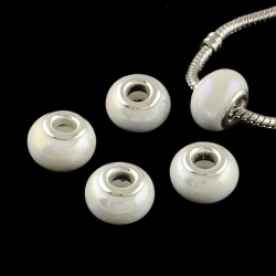 Porzellan -Perlen, mit silberfarbenen Messing Kern, weiss, 14-16x9-10 mm, Bohrung: 5 mm